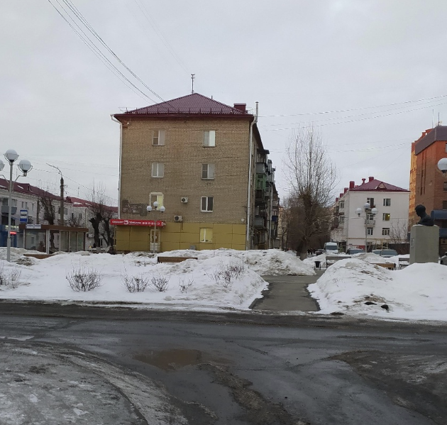 Сквер им. Пичугина Сквер им. Пичугина